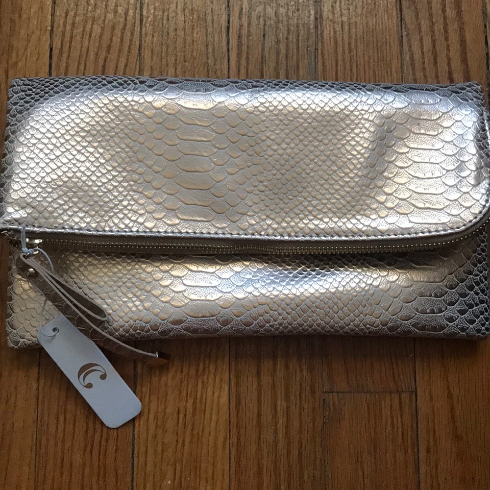Gold Clutch